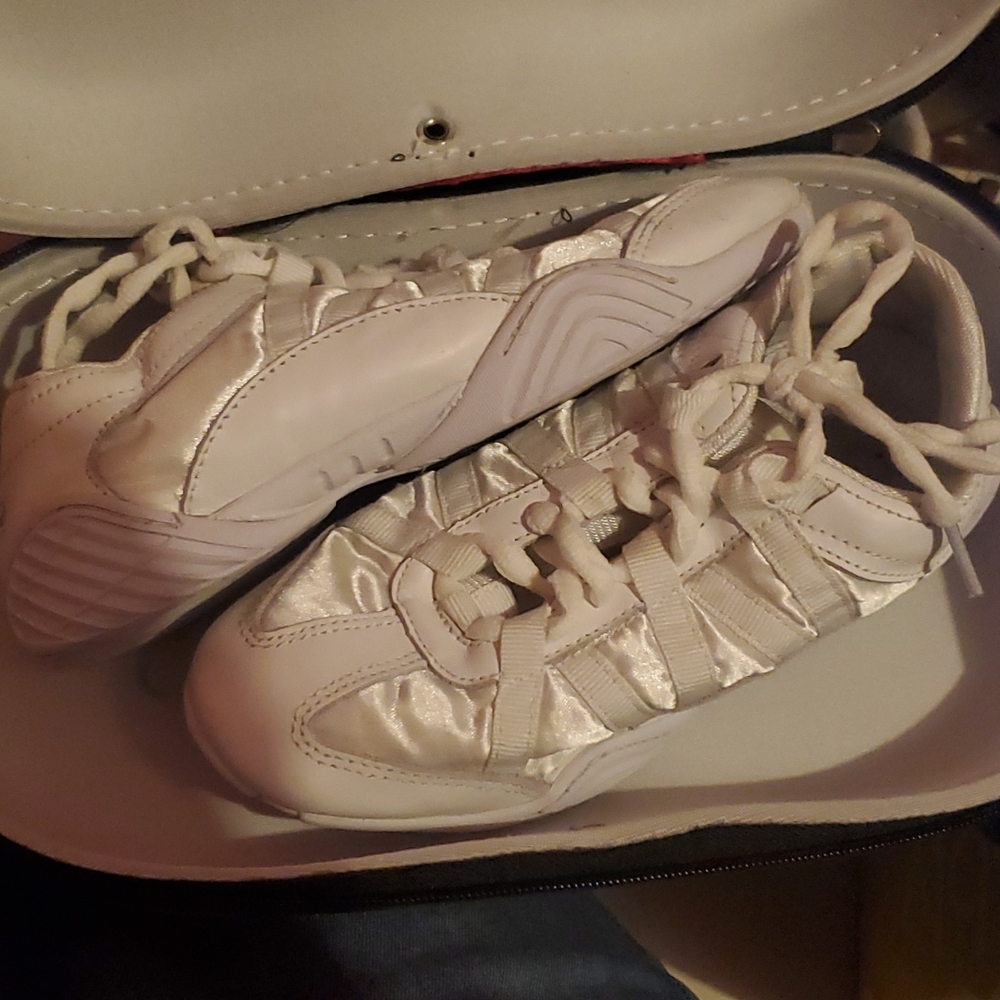 Sneakers for cheerleader